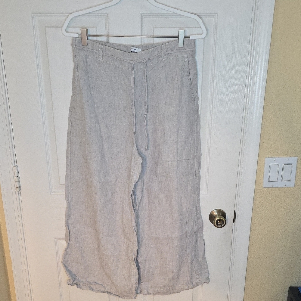 Halston Wide-Leg Linen Pants